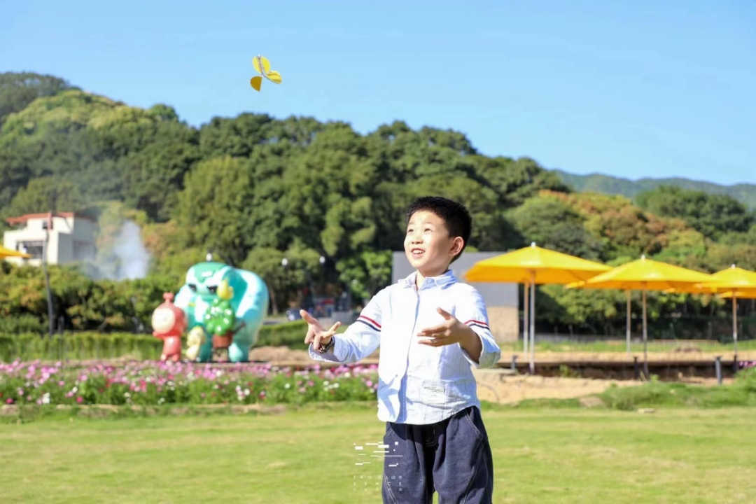 7-14 years old STEAM nature museum summer camp: explore and fly